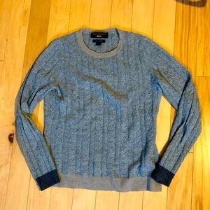 Cashmere crew neck sweater